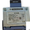 telemecanique-ZCKM1H29-limit-switch-(used)-1