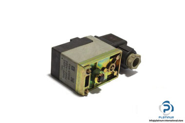 Telemecanique-PVA-E101M-single-solenoid-valve