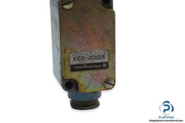 telemecanique-xc2-jc105-limit-switch-2