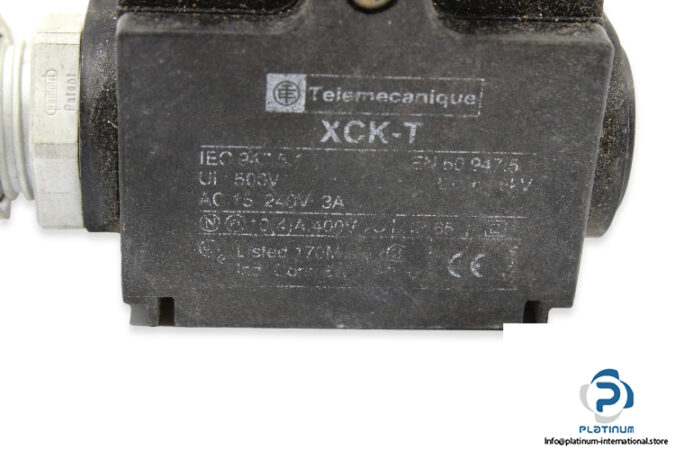 telemecanique-xck-t118-limit-switch-1