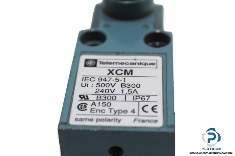 telemecanique-xcm-a115-limit-switch-2