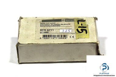 telemecanique-xcs-a711-safety-limit-switch-1