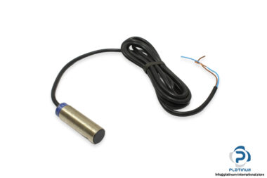 telemecanique-XS1M18MB230-inductive-sensor