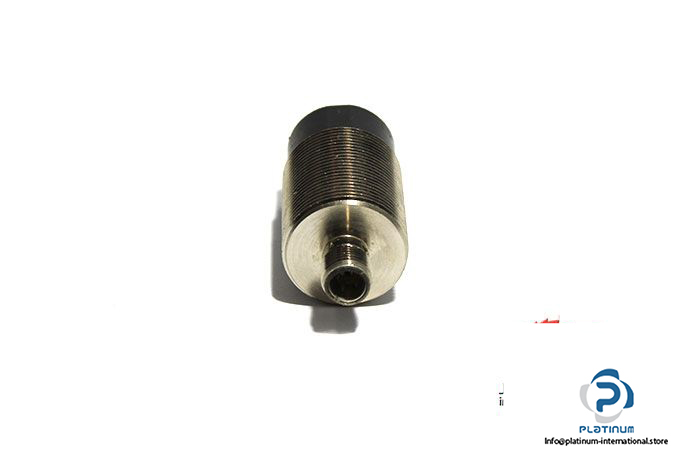 telemecanique-xs2d30pa140d-inductive-sensor-1