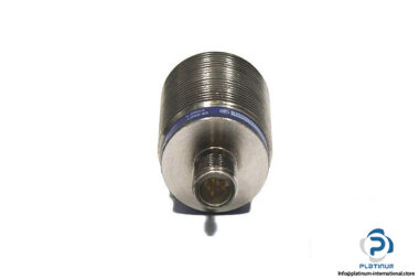 telemecanique-xs530b1pam12-inductive-sensor-1