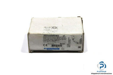 telemecanique-xs7e1a1pap01m12-inductive-sensor-1