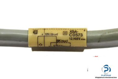 telemecanique-xsa-c0573-inductive-sensor-1