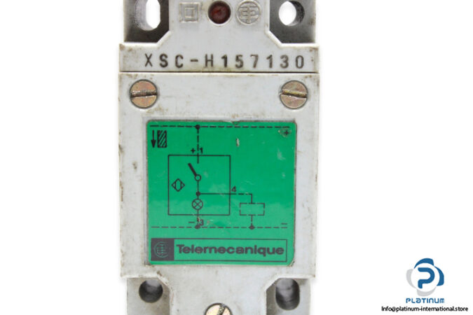 telemecanique-xsc-h157130-inductive-sensor-2