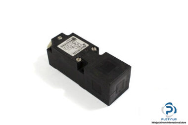 telemecanique-XSC-H157339-inductive-sensor