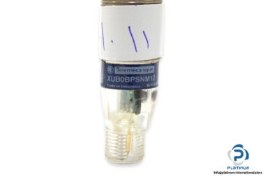 telemecanique-xub0bpsnm12-photoelectric-sensor-2