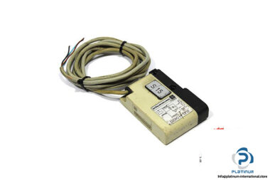 telemecanique-XUG-H04313-photoelectric-sensor