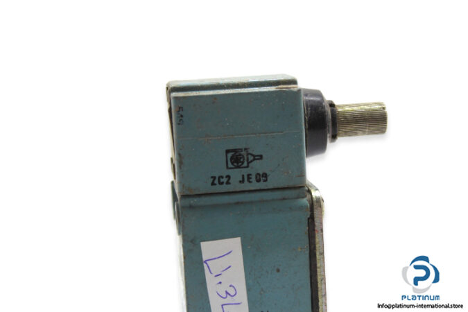 telemecanique-zc2-jc1_zc2-je09-limit-switch-1