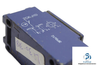 telemecanique-zck-j1d-limit-switch-1