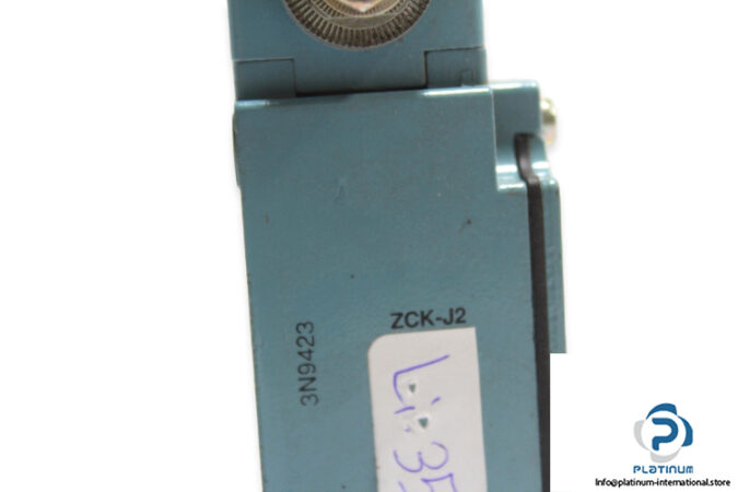 telemecanique-zck-j2_zck-e05-limit-switch-2