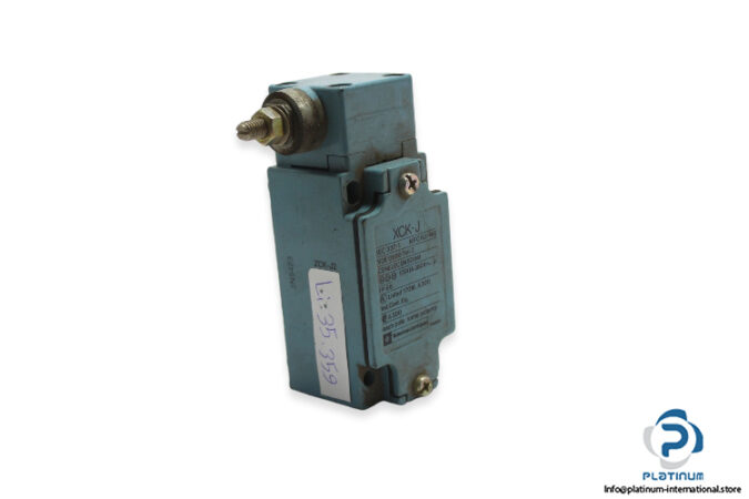 telemecanique-zck-j2_zck-e05-limit-switch