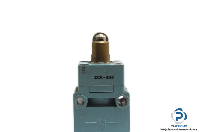 telemecanique-zck-j2_zck-e67-limit-switch-1