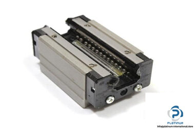 THK-HSR15R-LINEAR-BEARING-BLOCK3_675x450.jpg