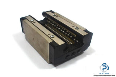 THK-HSR35R-LINEAR-BEARING-BLOCK3_675x450.jpg