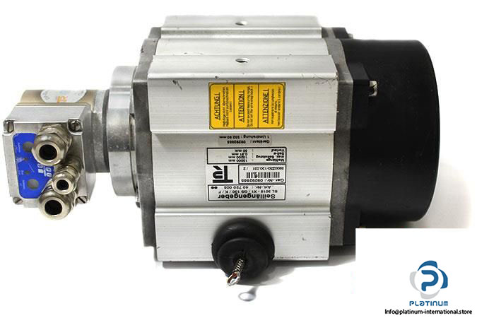 TR-ELECTRONIC-CEW58M-ABSOLUTE-ENCODER-WITH-SL3015-X1GS130-CABLE-PULL3_675x450.jpg