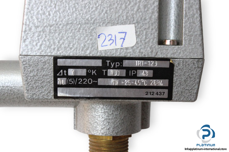 trt-120-thermostat-new-1