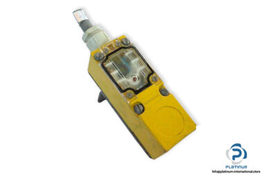 turck-MP-10H-UZ3X-inductive-proximity-switch-(Used)