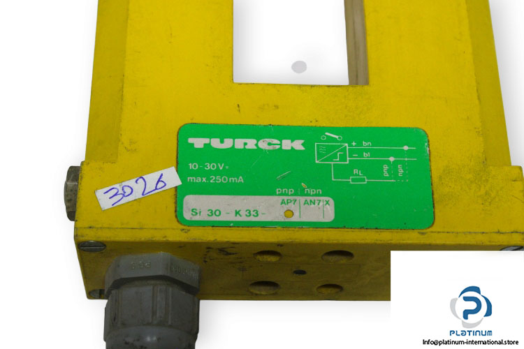 turck-SI-30-K33-AP7-inductive-sensor-used-2