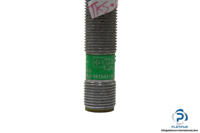 turck-bi2-m12-ap6x-h1141_s34-inductive-sensor-4