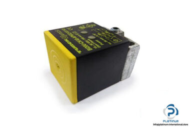 TURCK-BI20U-CK40-AP6X2-H1141-INDUCTIVE-SENSOR_675x450.jpg