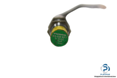 turck-ni5-g12-ap7-inductive-sensor-2