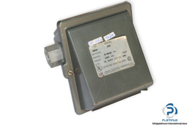 ue-H402-376-pressure-switch-(used)