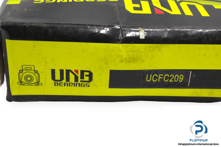 unb-UCFC-209-round-flange-ball-bearing-unit-(new)-(carton)-1