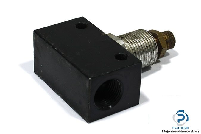 univer-am-5066-one-way-flow-control-valve-1
