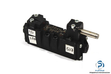 univer-F-0220-single-solenoid-valve