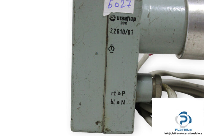 ursaflop-2-2610_01-alternating-light-barrier-used-2