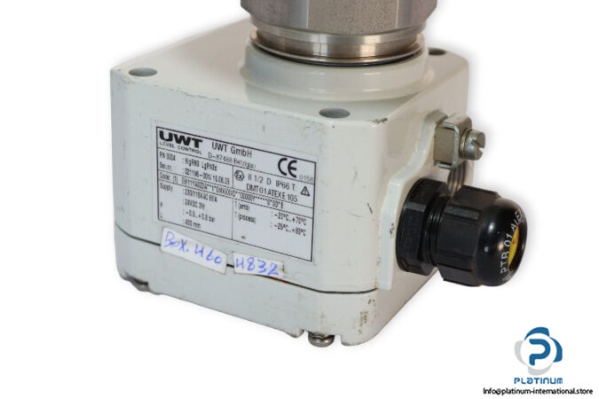 uwt-RN3004-rotary-paddle-level-switch-(used)-1