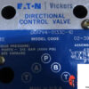 VICKERS-DG17V4-0133C-10-DIRECTIONAL-SPOOL-VALVE3_675x450.jpg