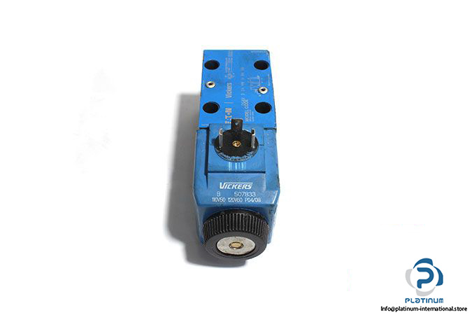 vickers-dg4v-3-2a-vm-u-b6-60-solenoid-operated-directional-valve-1