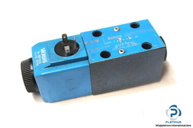 vickers-DG4V-3-2B-M-U-A7-60-solenoid-operated-directional-valve