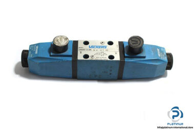 vickers-dg4v-3-2n-m-u-h7-30-solenoid-operated-directional-valve-1