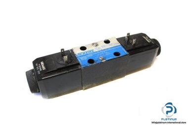 vickers-DG4V-3-2N-M-U-H7-60-solenoid-operated-directional-valve