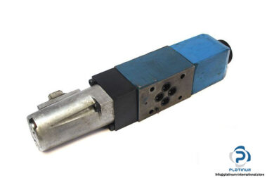 vickers-dg4v-3-35a-m-s6-u-h7-60-solenoid-operated-directional-valve-3