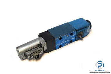 vickers-dg4v-3-35a-m-s6-u-h7-60-solenoid-operated-directional-valve
