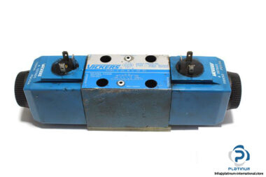 vickers-dg4v-3-3c-m-u-a6-60-directional-control-valve-2