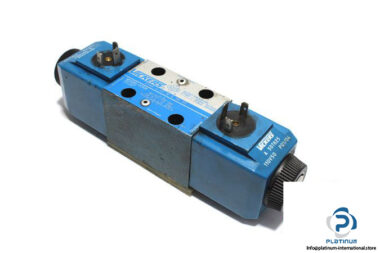 vickers-DG4V-3-3C-M-U-A6-60-directional-control-valve