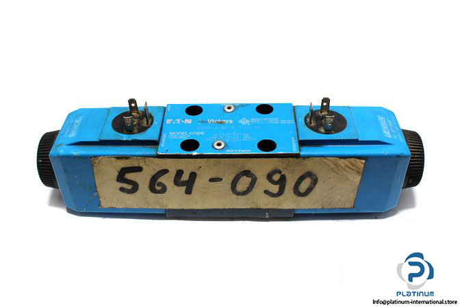 vickers-dg4v-3-6c-m-u-h7-60-solenoid-operated-directional-control-valve-2