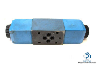 vickers-dg4v-3-6c-vm-u-a6-60-solenoid-operated-directional-valve-3