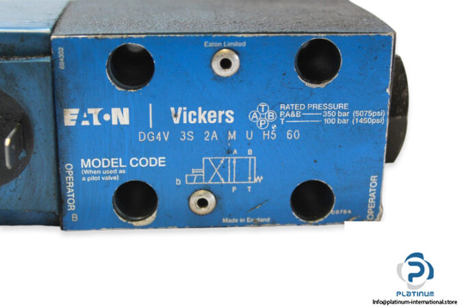vickers-dg4v-3s-2a-m-u-h5-60-solenoid-operated-directional-valve-1