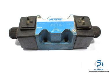 vickers-dg4v-5-6c-m-j-c6-20-solenoid-operated-directional-valve-1