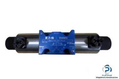 VICKERS-DG4V-5-8CJ-VM-U-H6-20-SOLENOID-OPERATED-DIRECTIONAL-VALVE4_675x450.jpg