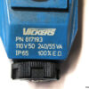 vickers-dg4v3-oalm-u-a-7-30-solenoid-operated-directional-valve-2